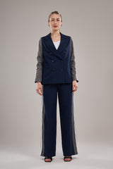 Stripe panel suit
