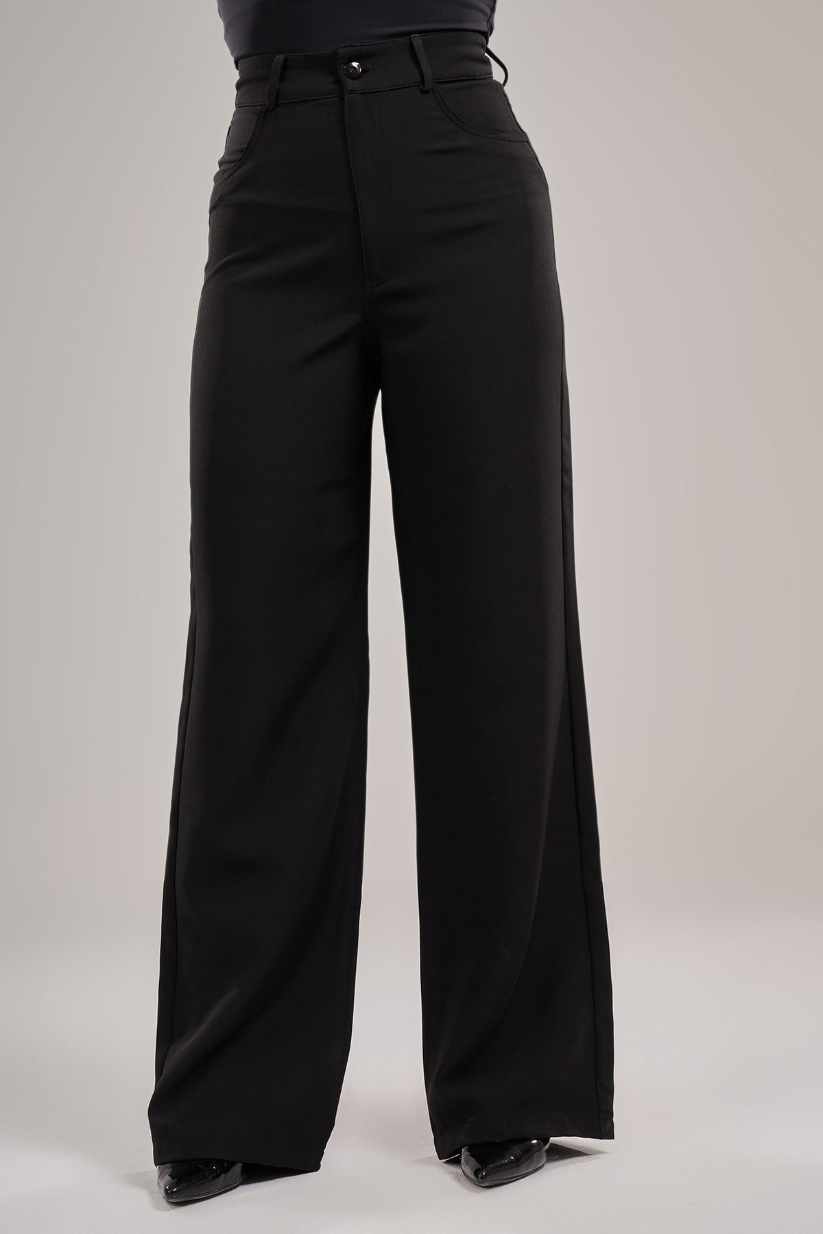Formal wide-leg