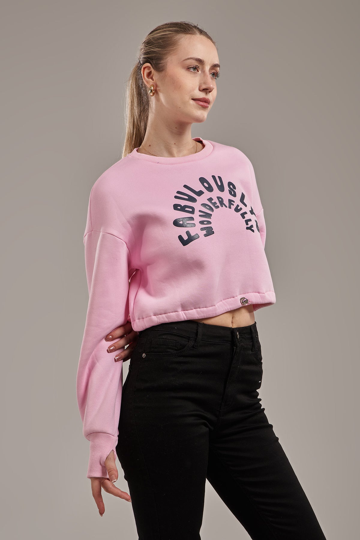 cropped sweatshirt